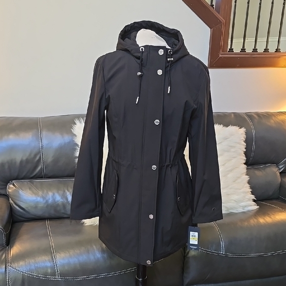Women's Tommy Hilfiger Black Hooded Raincoat. Size M. 95.00 Value - Picture 2 of 10